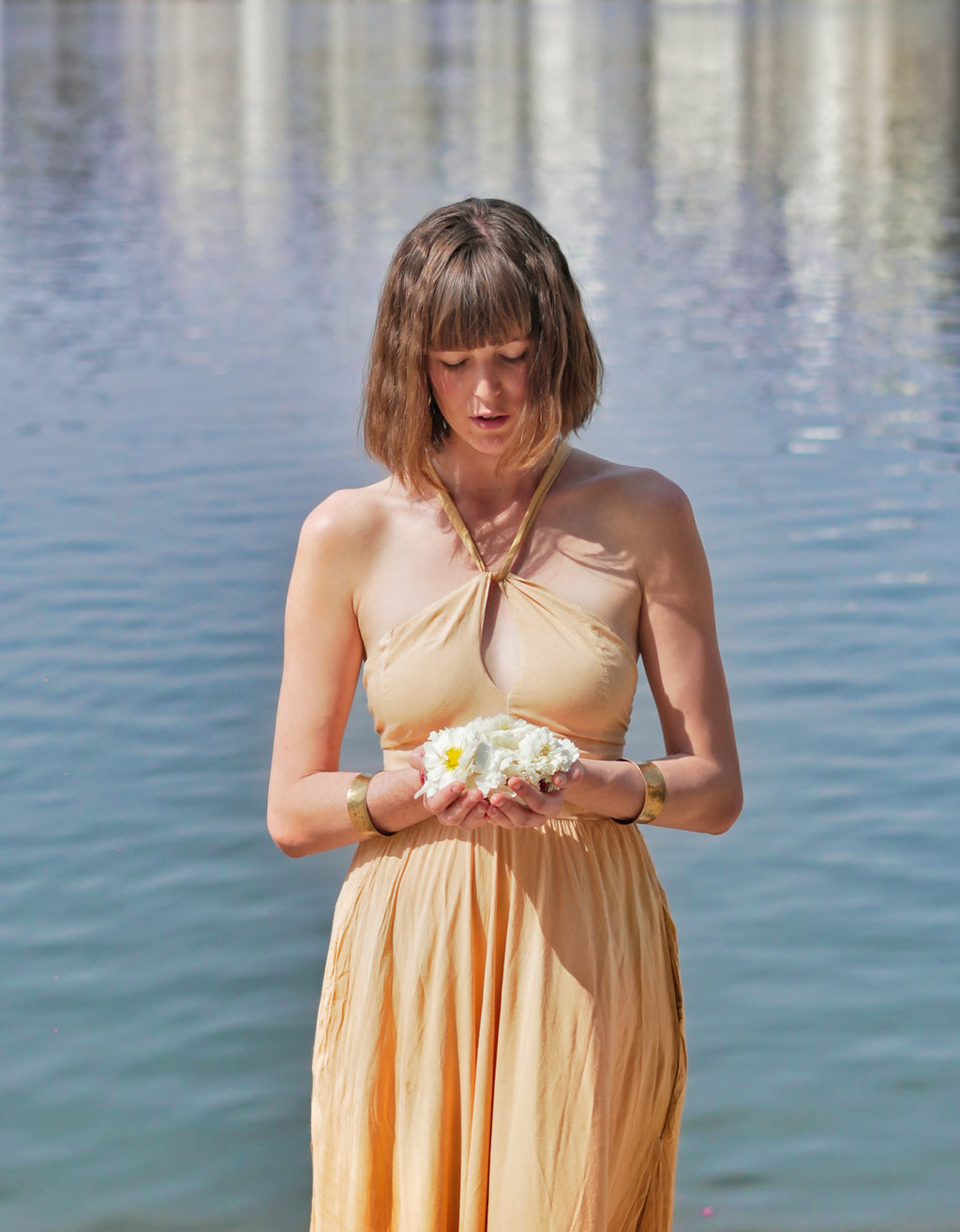 Robe Prêtresse de l'eau en fibre de banane